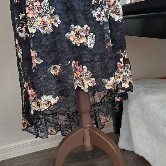 No Boundaries Bundle of Black Floral Dress and Coral Pink Top - Size 3XL - Picture 3 of 16